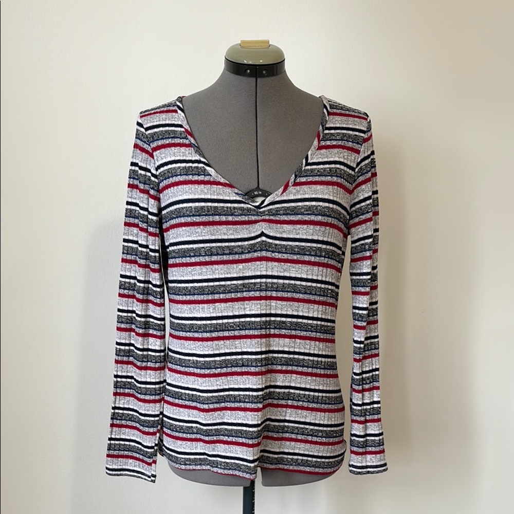 Striped Long Sleeve V-Neck Top
